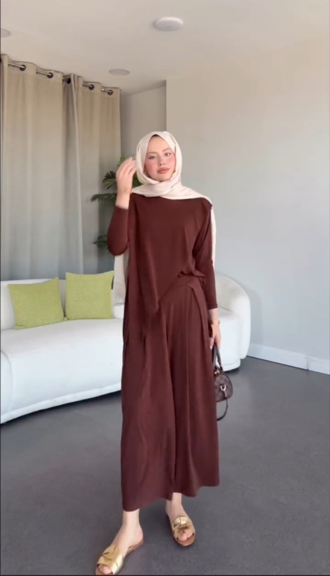 ✨ أنصومبل النعومة الذكية— إطلالة تُحاكي ذوق الراقيات ولي يعرفو للاناقة ✨