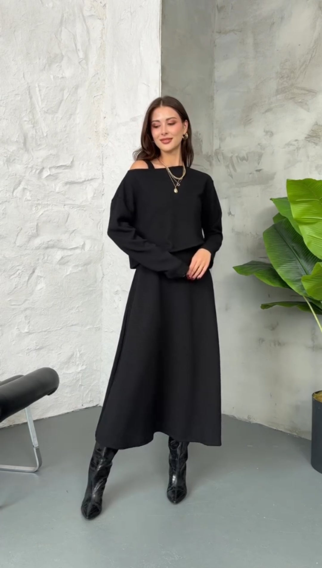 “كوني رمز الأناقة في كل مكان مع طقم الهدوء الملكي👑 آخر إصدار 2025  👑” Ensemble élégant