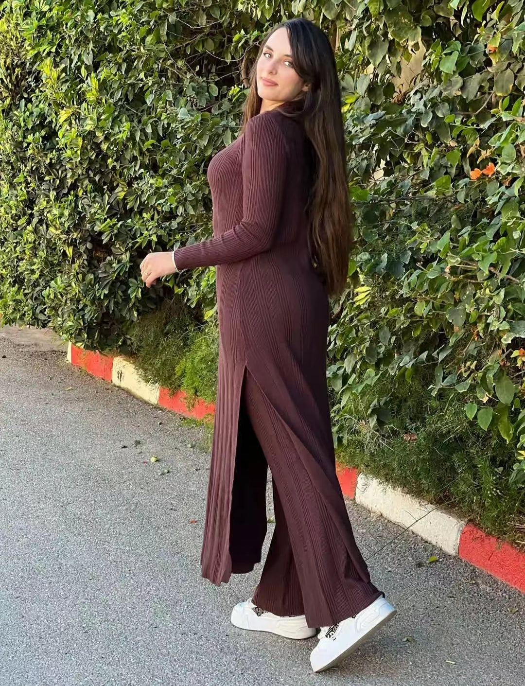 👑طقم “Chic Comfort” — أناقة ودفء في إطلالة واحدة ✨