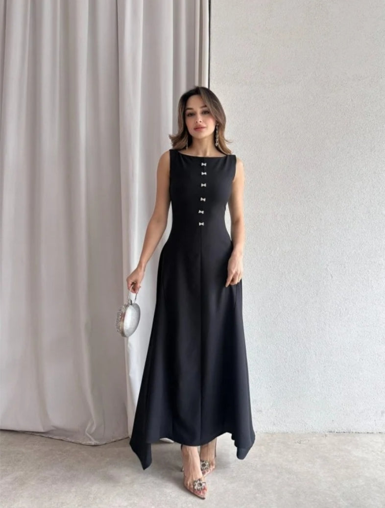 ✨ "فستان يهمس بأنكِ الأجمل.. دون أن تتكلمي!"✨